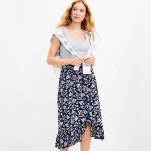 NEW Loft floral ruffle button trim midi skirt